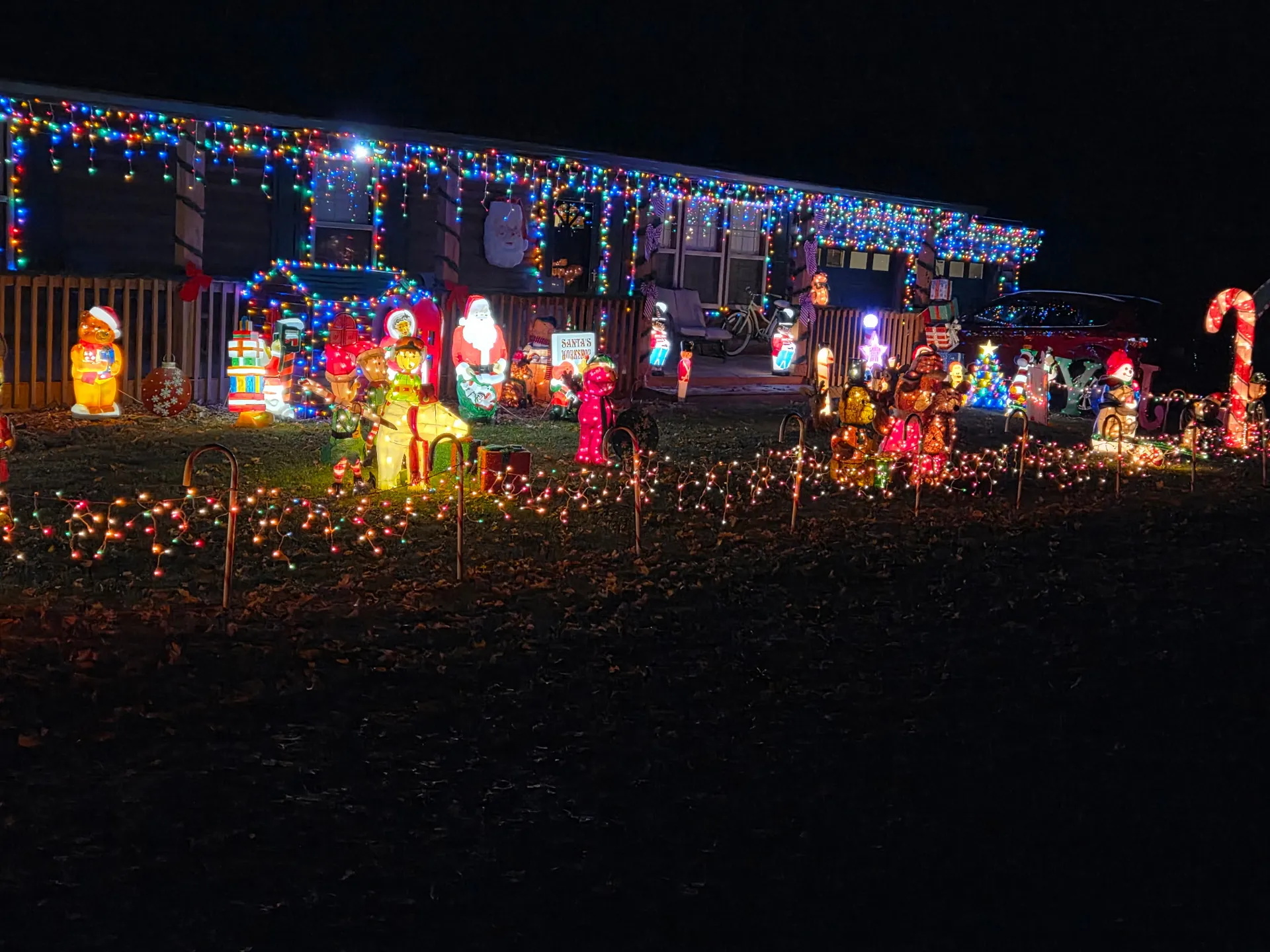 Lathrop 2025 display - Santa and characters in yard